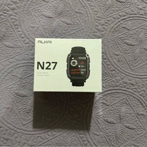 Smart Watch/Outdoor Sport NWT